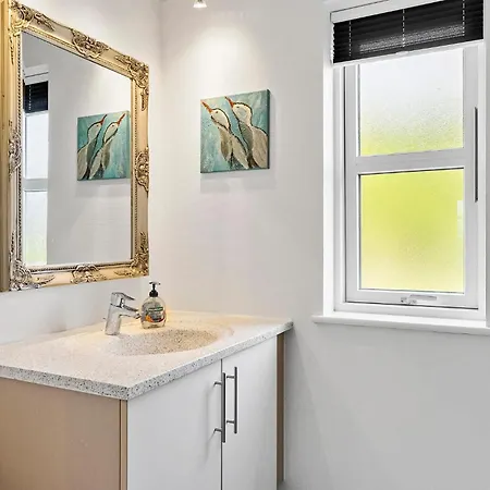 3 Bedroom Amazing In בית נופש *
