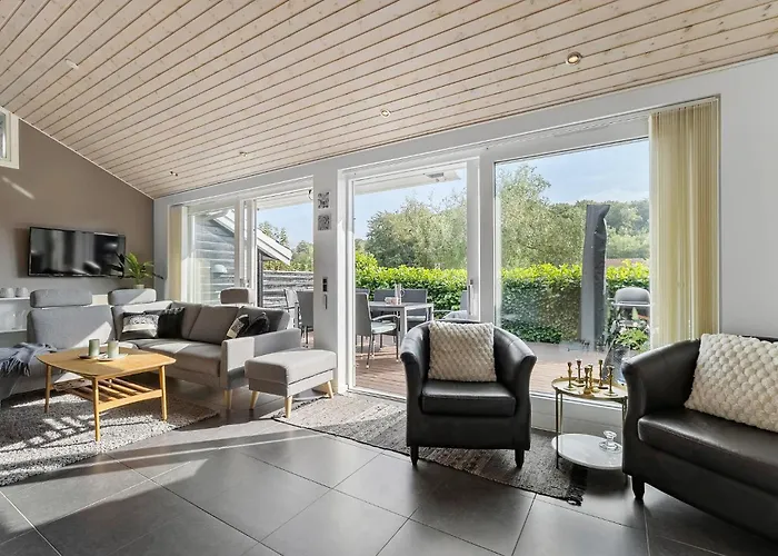 3 Bedroom Amazing In Slagelse